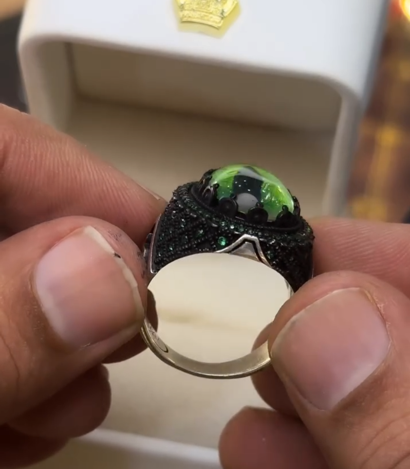 Oval Dragon Eye RPG DND Crown Cosplay Ring