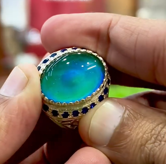 100% Original Color Changer Stone VIP Ring Most Demanded